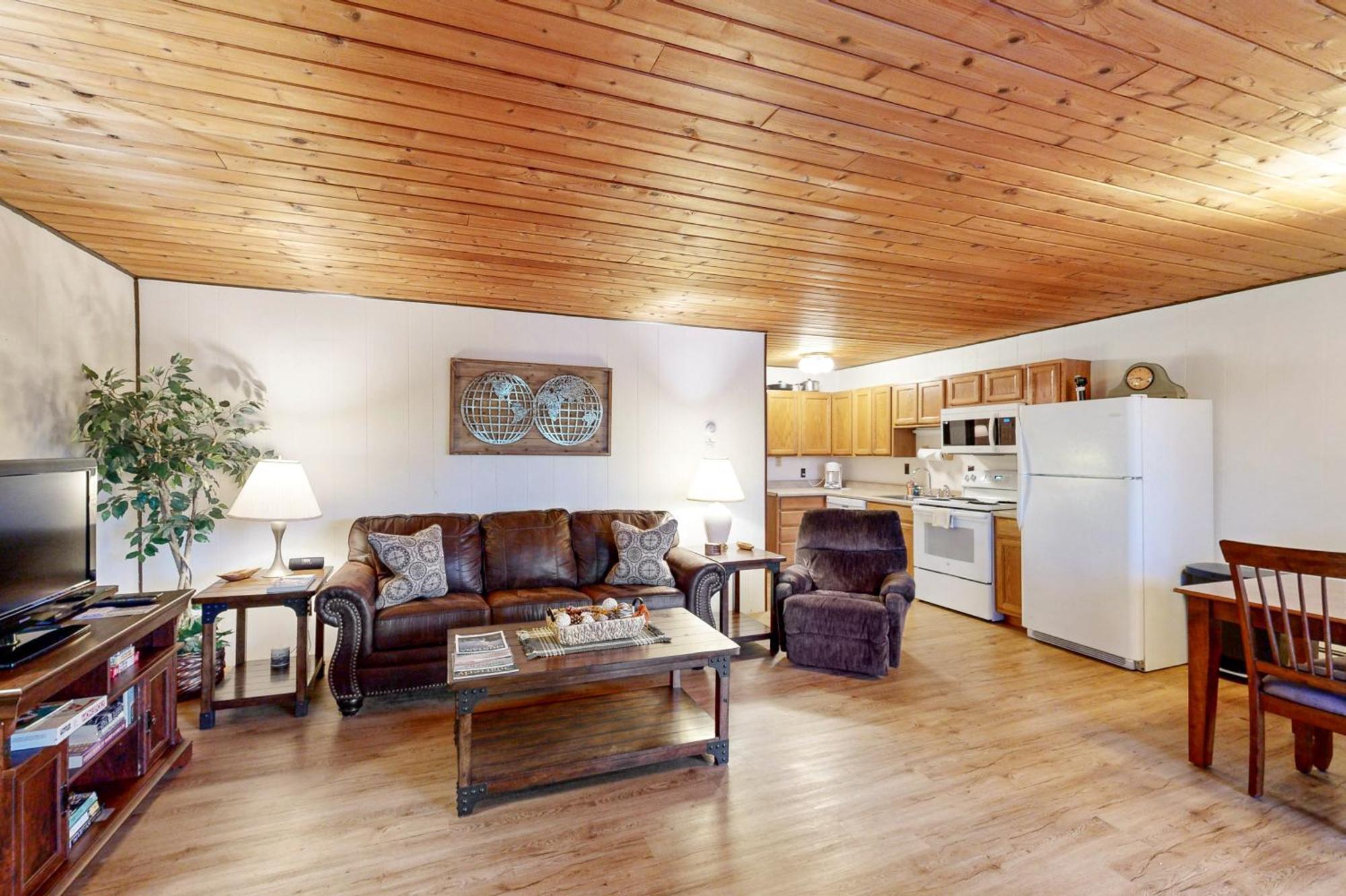 Bay Point Hillside 17A Down Apartment Whitefish Bagian luar foto